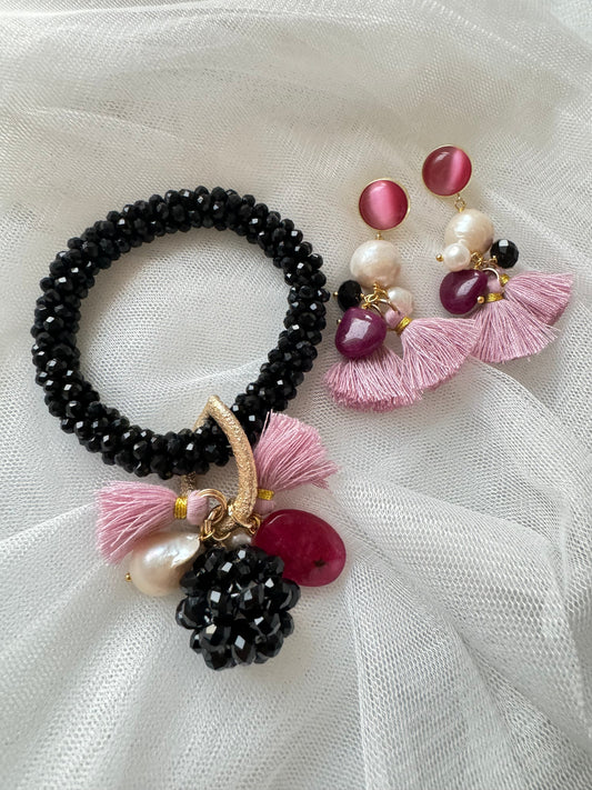 Completo nero e rosa